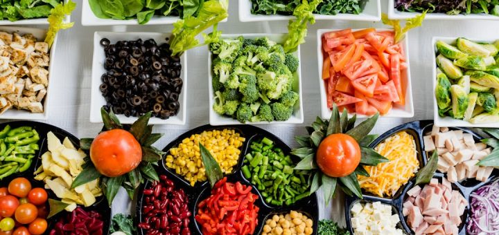 découvrez les fondamentaux de la nutrition : conseils pratiques, aliments clés et astuces pour une alimentation saine et équilibrée, adaptés à tous les modes de vie.