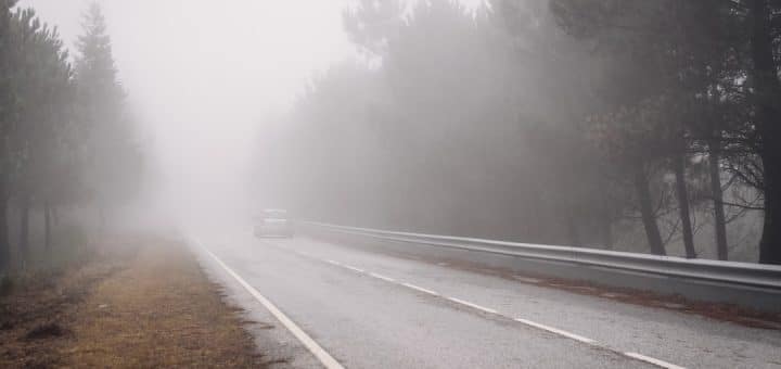 découvrez les routes pittoresques qui vous offriront des panoramas époustouflants et des paysages à couper le souffle. embarquez pour un voyage inoubliable à travers des routes scéniques qui révèlent la beauté naturelle de chaque destination. parfait pour les amateurs de voyages, de paysages, et de nouvelles aventures.